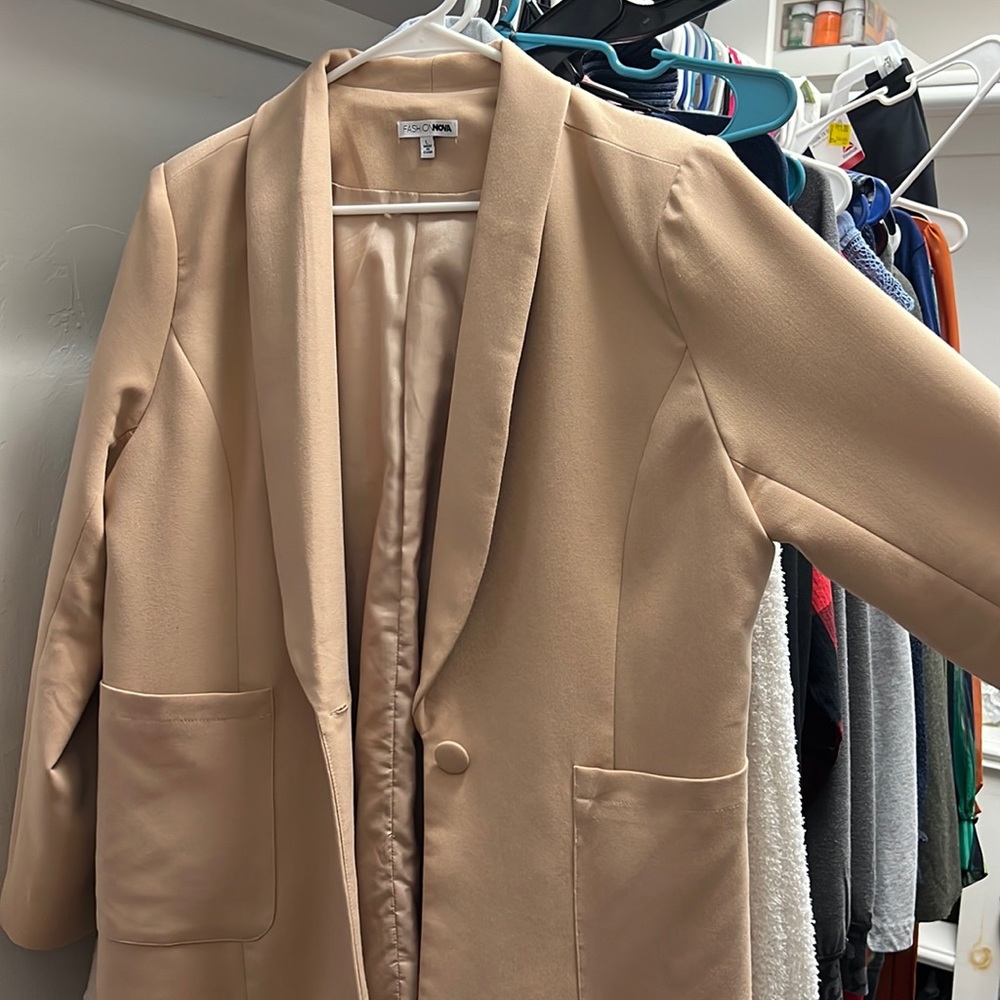 Fashion Nova Oversized Blazer